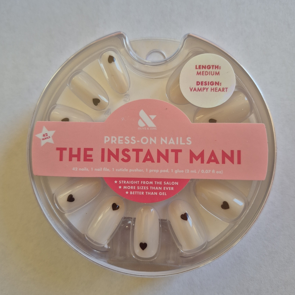 Olive & June Instant Mani Press-On Nails with Vampy Heart Design - 3 Sets